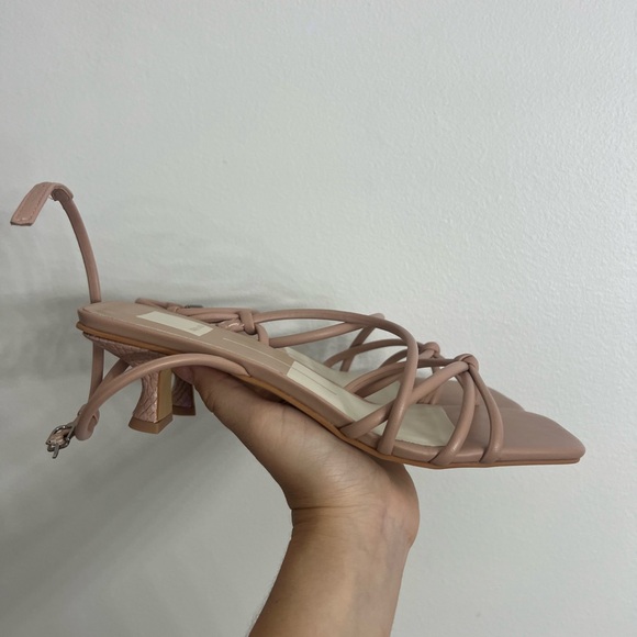 dolce vita Pink leather strappy sandals
narda blush size 8.5 - Picture 2 of 2